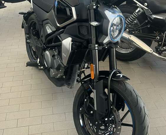 CFMOTO CL-X 300 ABS