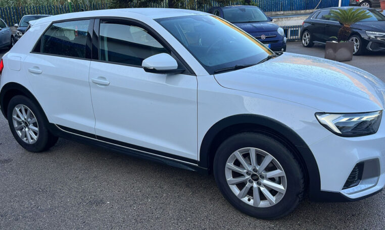 Audi A1 Allstreet 1.0 Admired