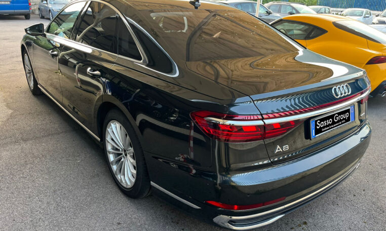 Audi A8 50 TDI 3.0 Quattro Triptronic